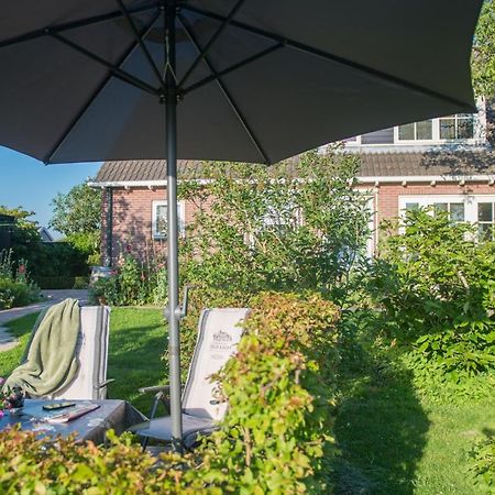 Bed and Breakfast Broeks' Bed En Brood Meerkerk Exterior foto