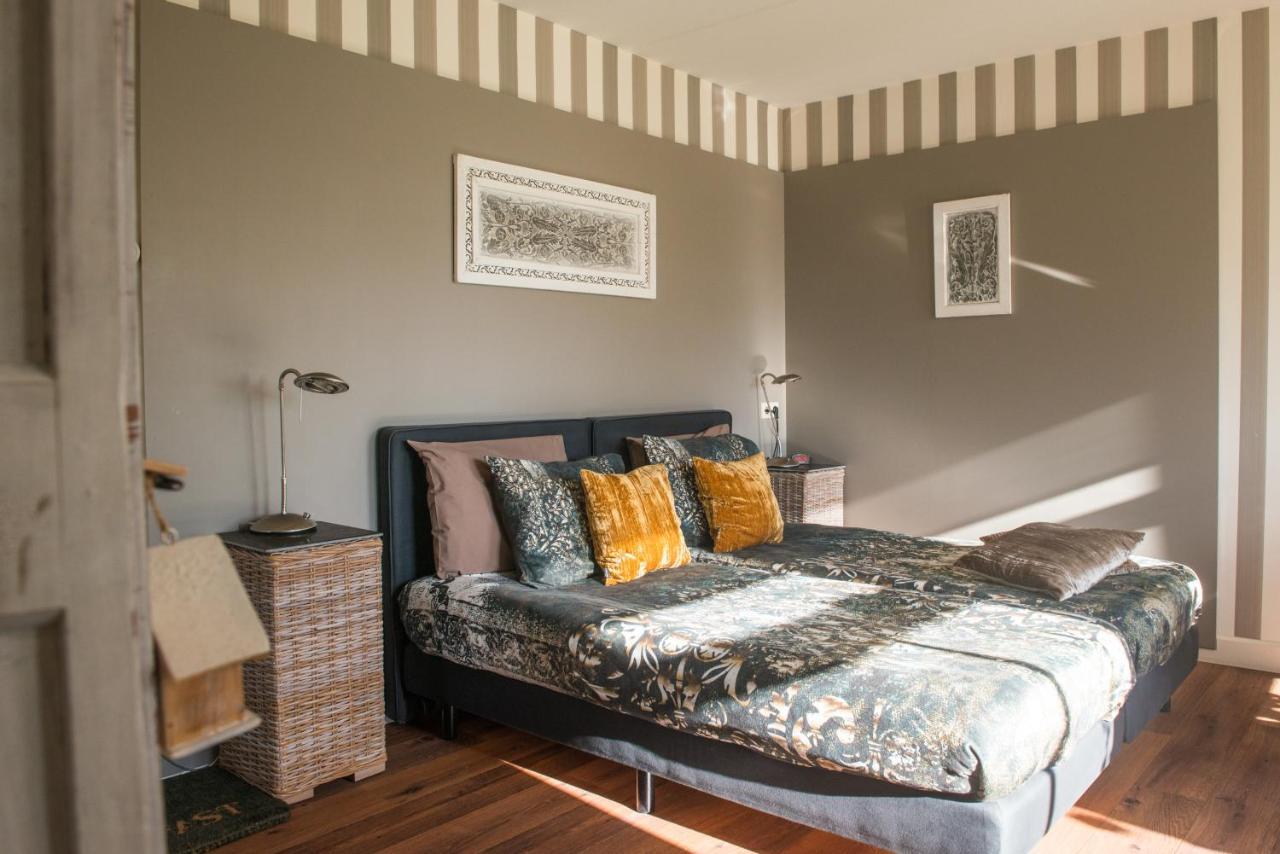 Bed and Breakfast Broeks' Bed En Brood Meerkerk Exterior foto
