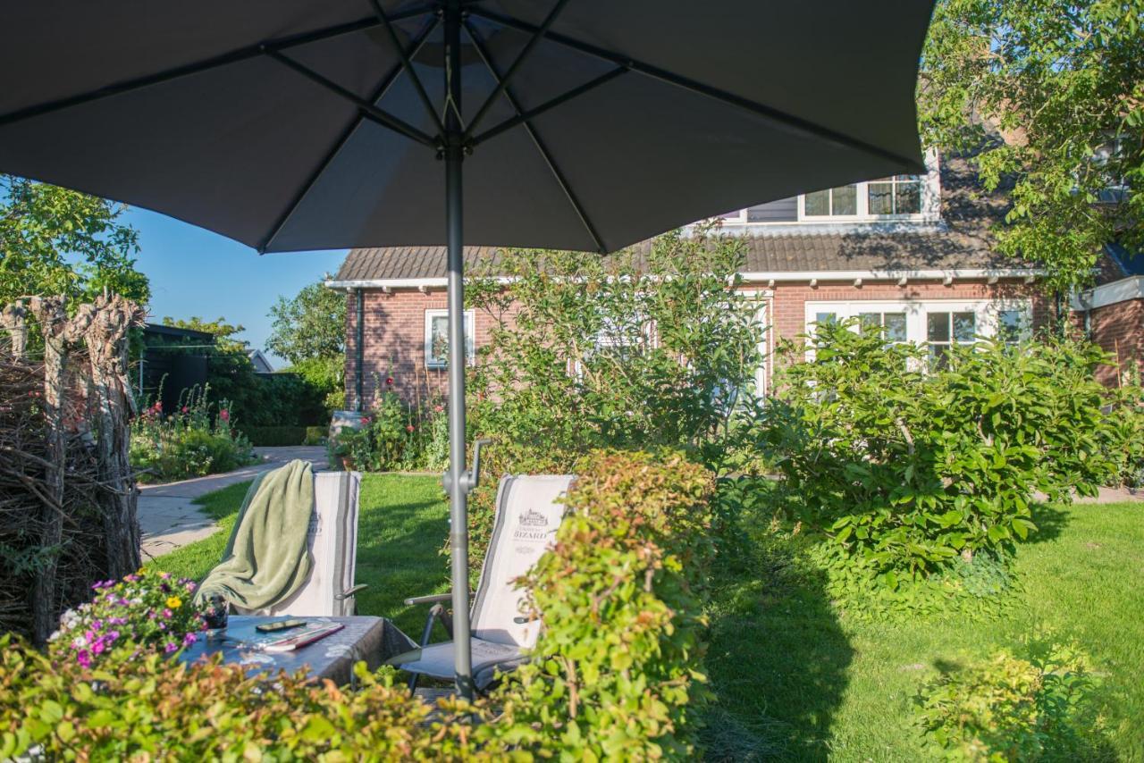 Bed and Breakfast Broeks' Bed En Brood Meerkerk Exterior foto